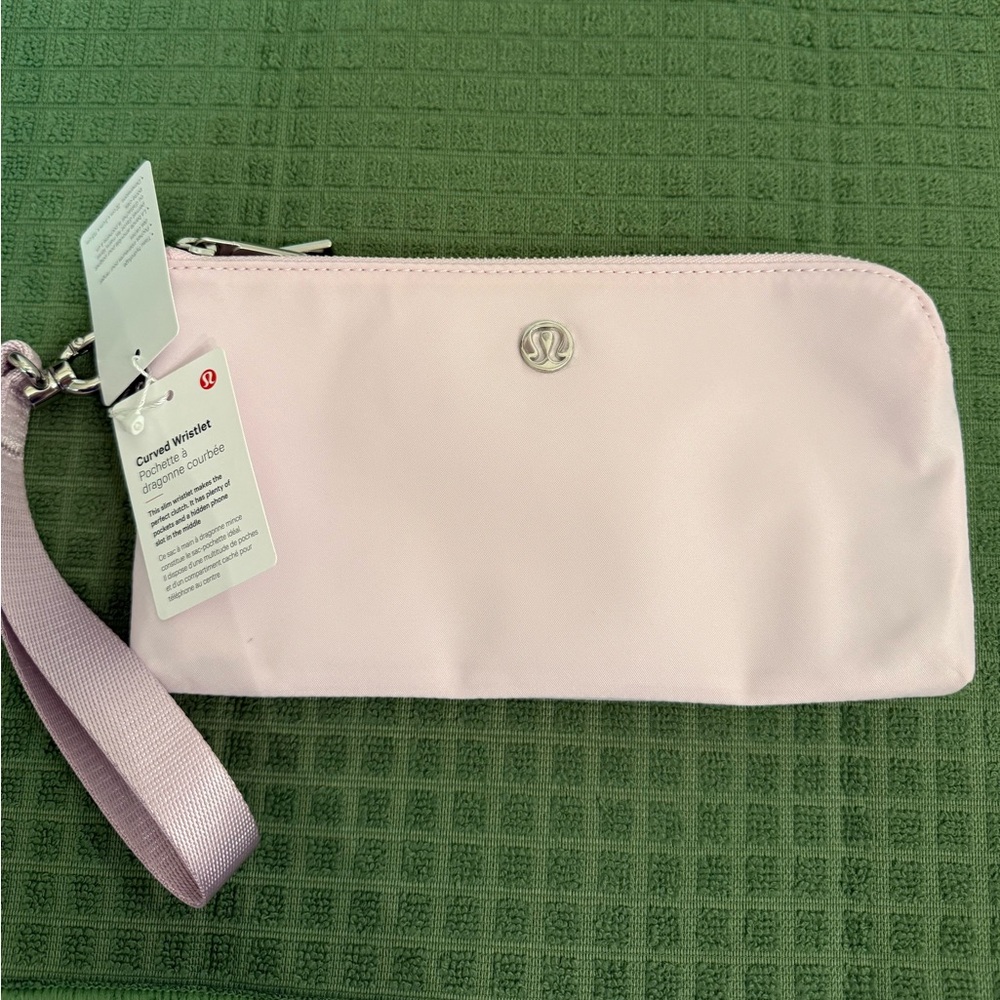 Lululemon Curved Wristlet-NWT